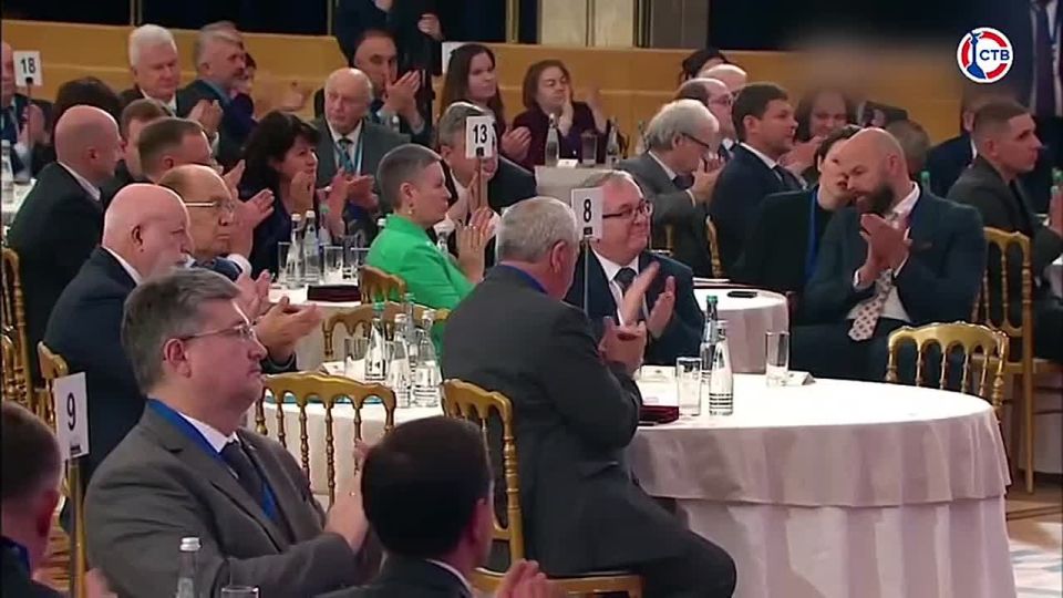 Видео дня: Владимир Путин поручил объявить 2027 — «Годом географии»