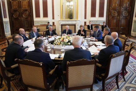 Владимир Немцев: Как Председатель Южно-Российской Парламентской Ассоциации принимаю участие в работе Парламентской Ассоциации Северо-Запада России в Санкт-Петербурге