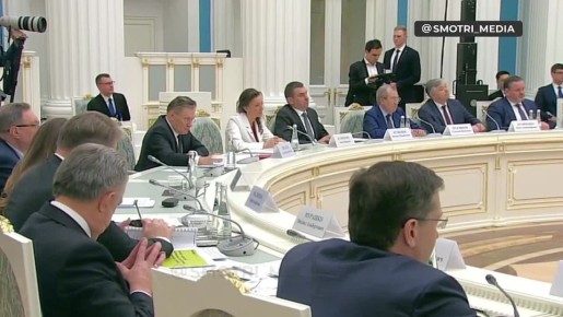 Идея маткапитала оказалась очень удачной, но нужно думать о совершенствовании этой программы — Путин