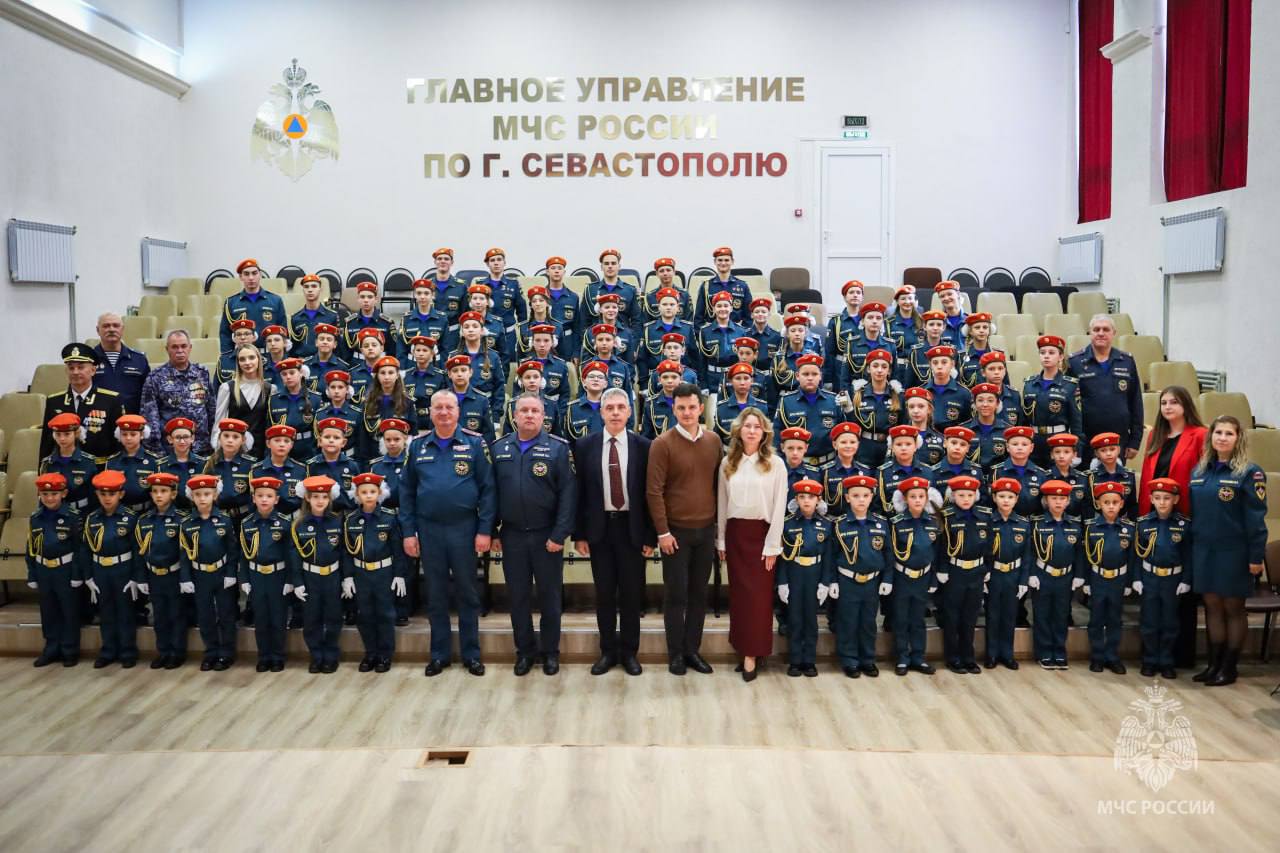 Растет кадетское братство Севастополя Растет кадетское братство Севастополя