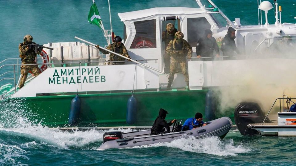 Михаил Развожаев: 25 октября в России отмечается День таможенника