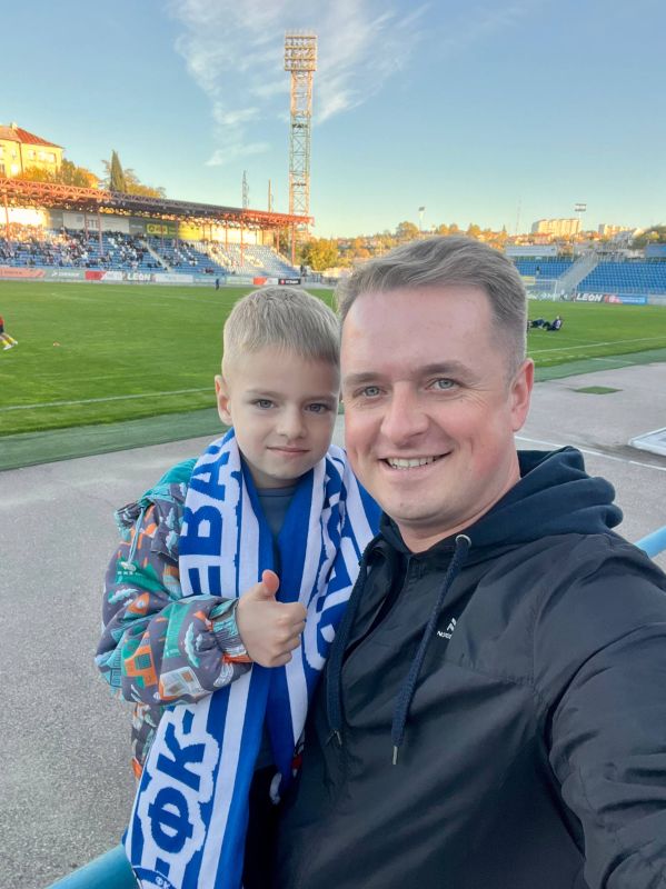 Денис Кондратьев: Сегодня со Львом поддерживали нашу команду