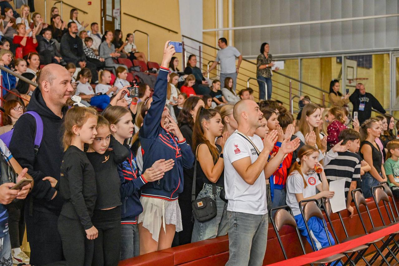 В Севастополе впервые проходит первенство и чемпионат Южного федерального округа по акробатическому рок-н-роллу! В Севастополе впервые проходит первенство и чемпионат Южного федерального округа по акробатическому рок-н-роллу!