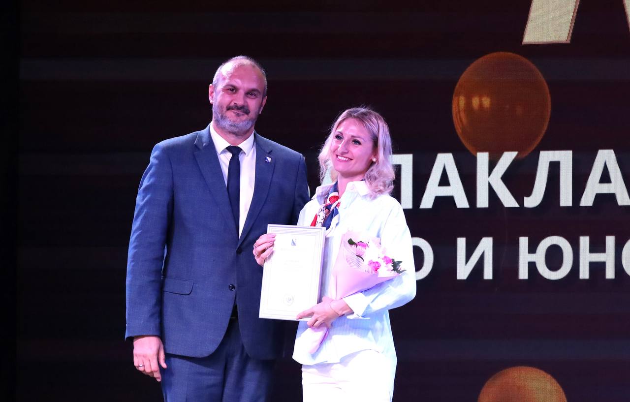 Балаклавский дом детского и юношеского творчества отметил вековой юбилей! Балаклавский дом детского и юношеского творчества отметил вековой юбилей!