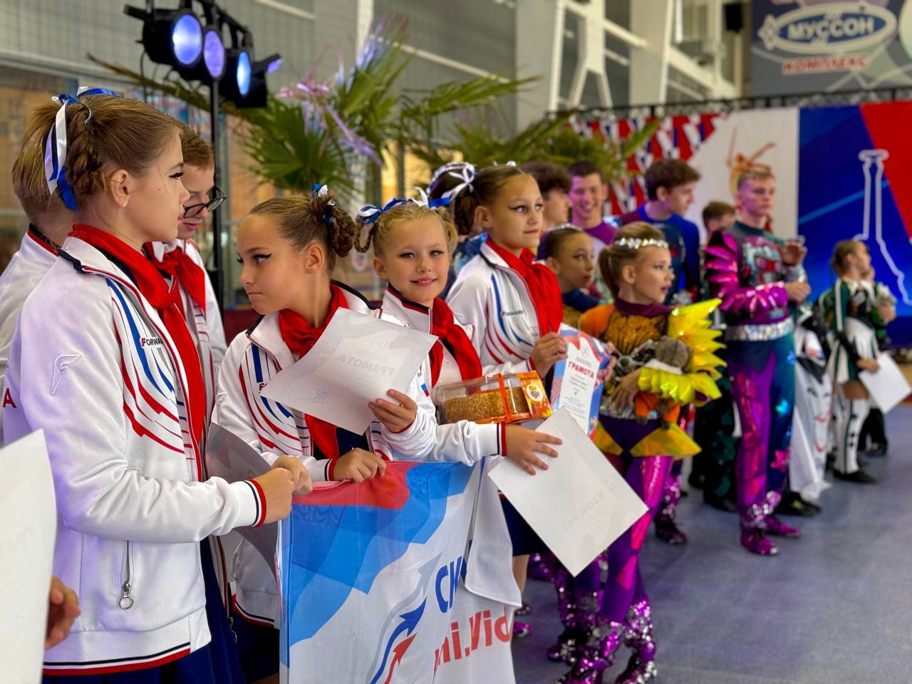 В Севастополе впервые проходит первенство и чемпионат Южного федерального округа по акробатическому рок-н-роллу! В Севастополе впервые проходит первенство и чемпионат Южного федерального округа по акробатическому рок-н-роллу!