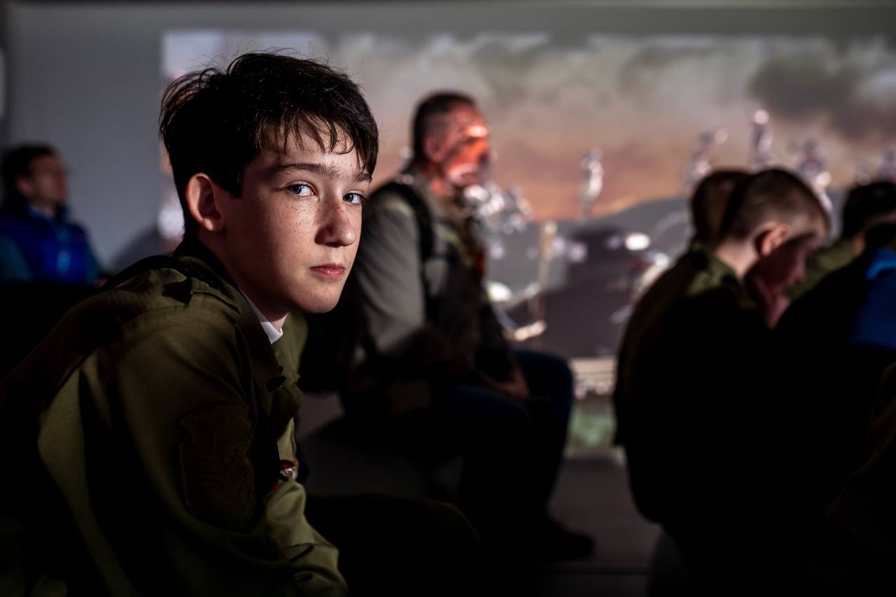 В Севастополе в День народного единства начнет работу Мобильный исторический парк «Россия — Моя история» В Севастополе в День народного единства начнет работу Мобильный исторический парк «Россия — Моя история»