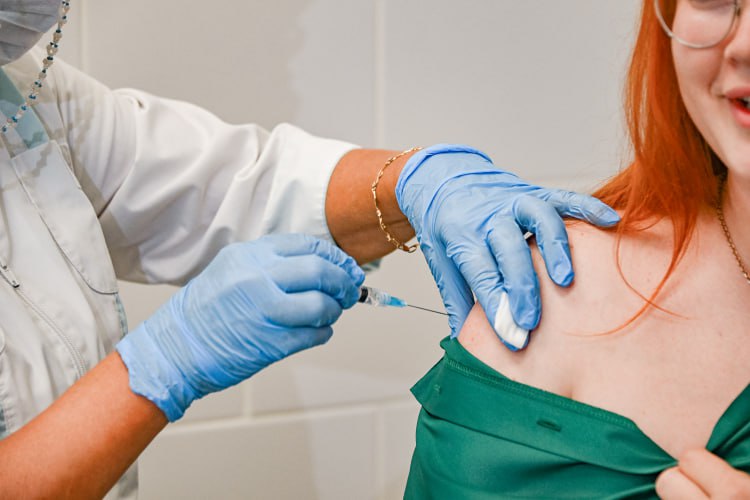 237 тысяч севастопольцев вакцинировались от сезонного гриппа