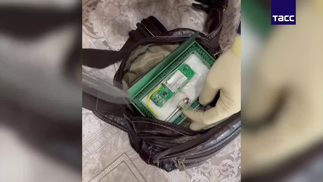 Задержанный за подготовку теракта против сотрудника МВД Крыма признал вину, сообщили в ФСБ