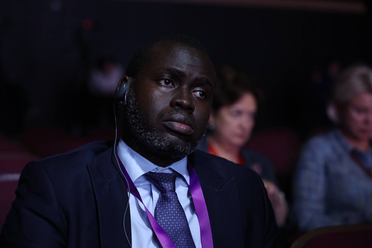 Владимир Немцев: Принял участие в пленарном заседании Международного муниципального форума БРИКС вместе с коллегами из российских регионов и других стран-участниц Владимир Немцев: Принял участие в пленарном заседании Международного муниципального форума БРИКС вместе с коллегами из российских регионов и других стран-участниц