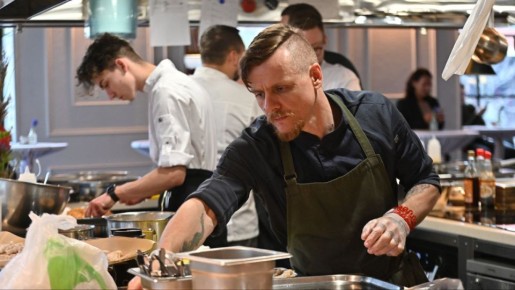 Шеф-повар из Севастополя представил историческое блюдо на конкурсе в Москве