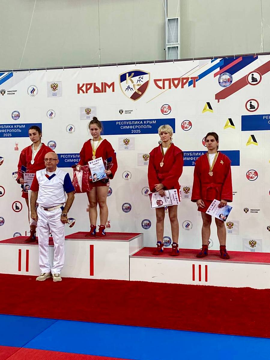 Севастопольские спортсмены везут медали со Всероссийских соревнований по самбо Севастопольские спортсмены везут медали со Всероссийских соревнований по самбо