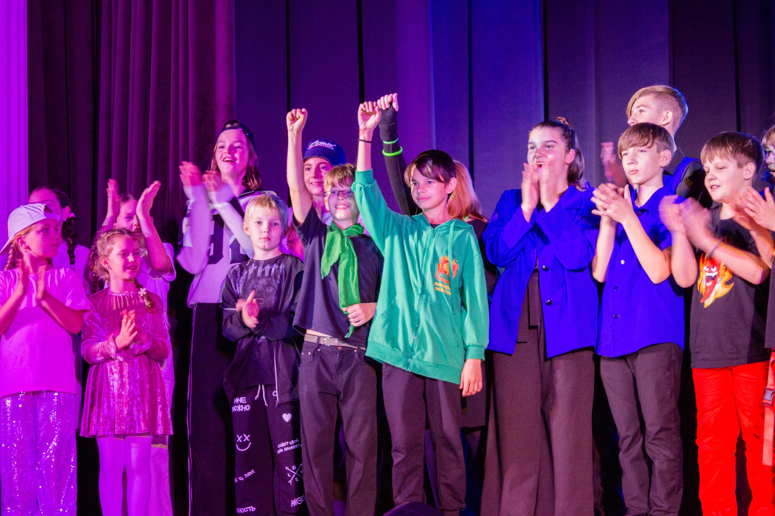 В Севастополе открыли ХI чемпионат Юниор-Лиги КВН В Севастополе открыли ХI чемпионат Юниор-Лиги КВН