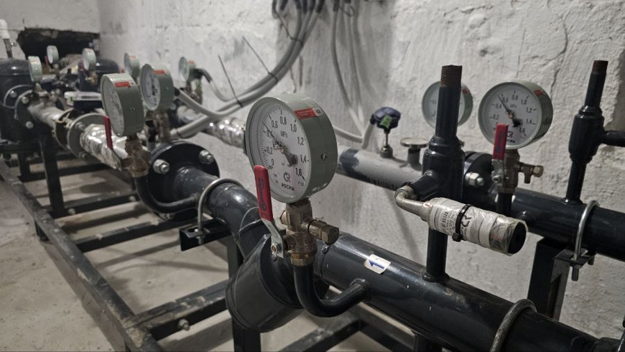 В доме №15 на улице Хрусталёва подходит к концу капремонт коммуникаций В доме №15 на улице Хрусталёва подходит к концу капремонт коммуникаций