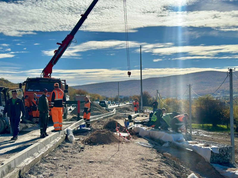 На повороте к селу Резервное до конца года установят две новые остановки