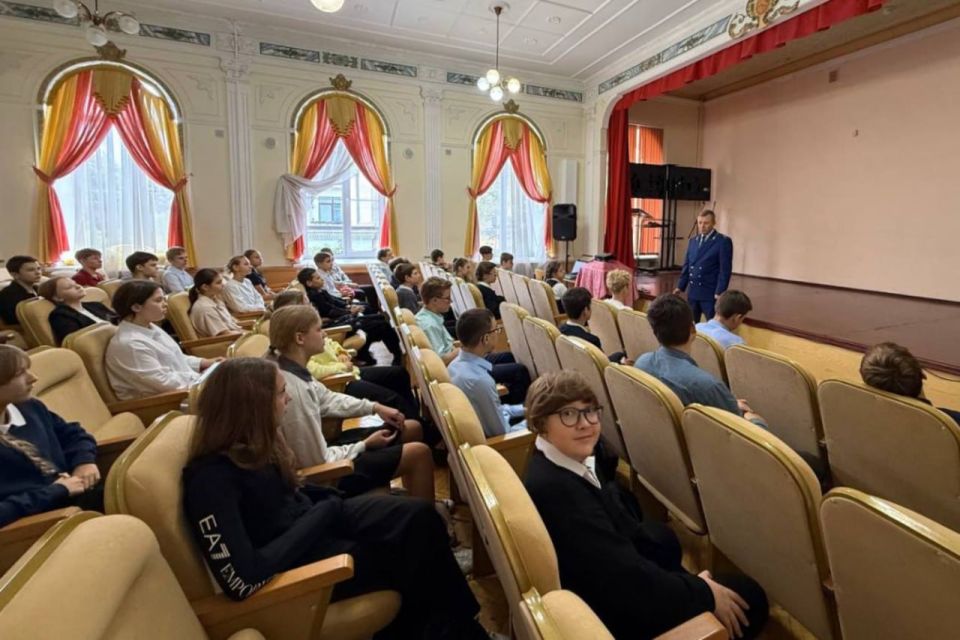 ����������� ���������� ������ �. ����������� �� ���� ������ � ���������� ������ ������� ������ � ��������� �� ���� ������������ ������������, �������������� � �������� � ������������ �����