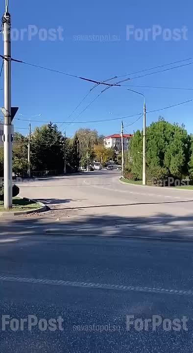 #Нам_пишут. На площади 50-летия СССР недавно сделали рельефную разметку