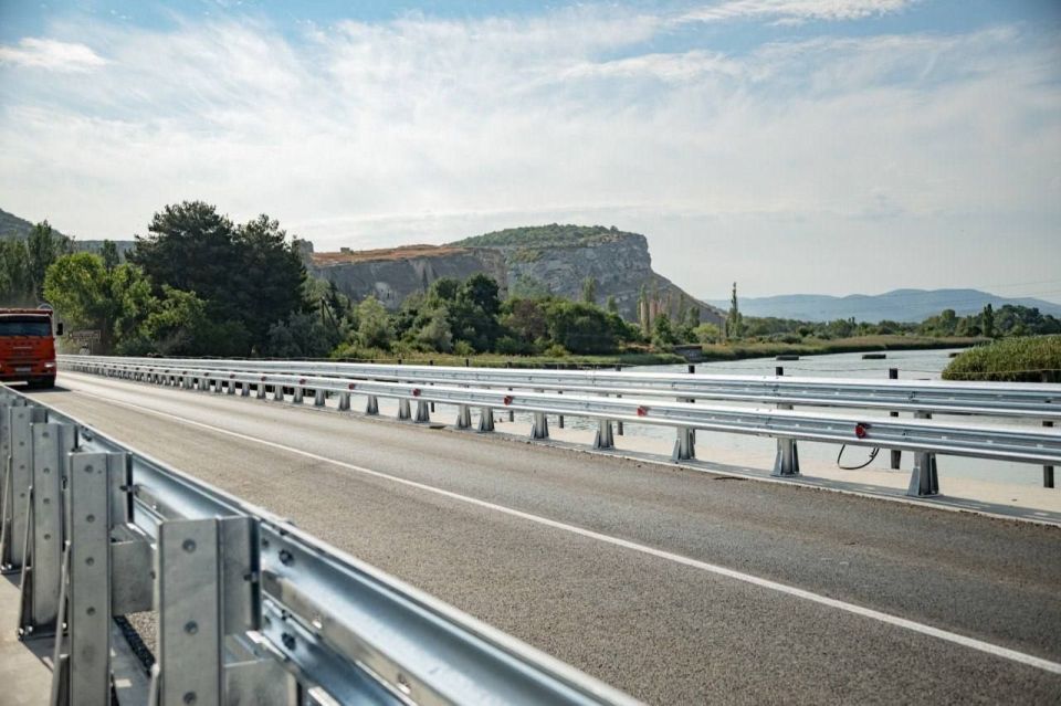 � ��������� �� ����� ����� ����� ������ ������ ����������� �������� �� 2 �� 6 ������