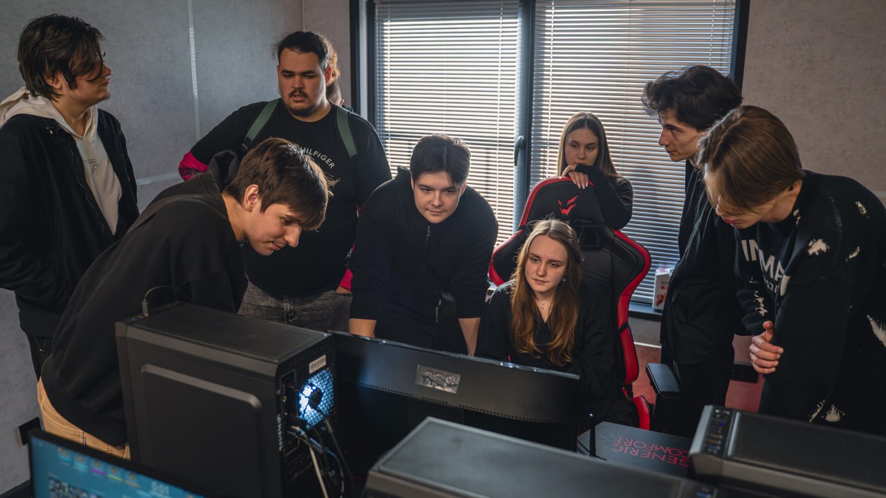 Михаил Развожаев: Сегодня состоялись финалы юбилейного V турнира по киберспорту «Кубок Губернатора города Севастополя» Михаил Развожаев: Сегодня состоялись финалы юбилейного V турнира по киберспорту «Кубок Губернатора города Севастополя»