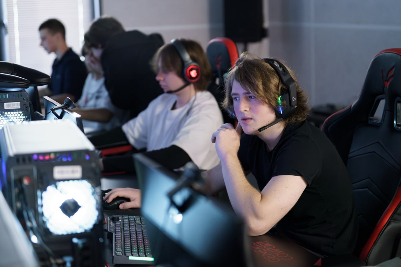 Михаил Развожаев: Сегодня состоялись финалы юбилейного V турнира по киберспорту «Кубок Губернатора города Севастополя» Михаил Развожаев: Сегодня состоялись финалы юбилейного V турнира по киберспорту «Кубок Губернатора города Севастополя»