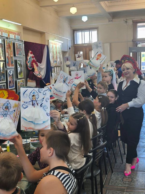 � ���������� ��� ��������� �������� �� ������ �������� � ���������� ���������� ��������� �������� ���������� ����� ����������� ����������� ������ ���������������� ��������� ART STARS� � ���������� ������ ���� ���-���