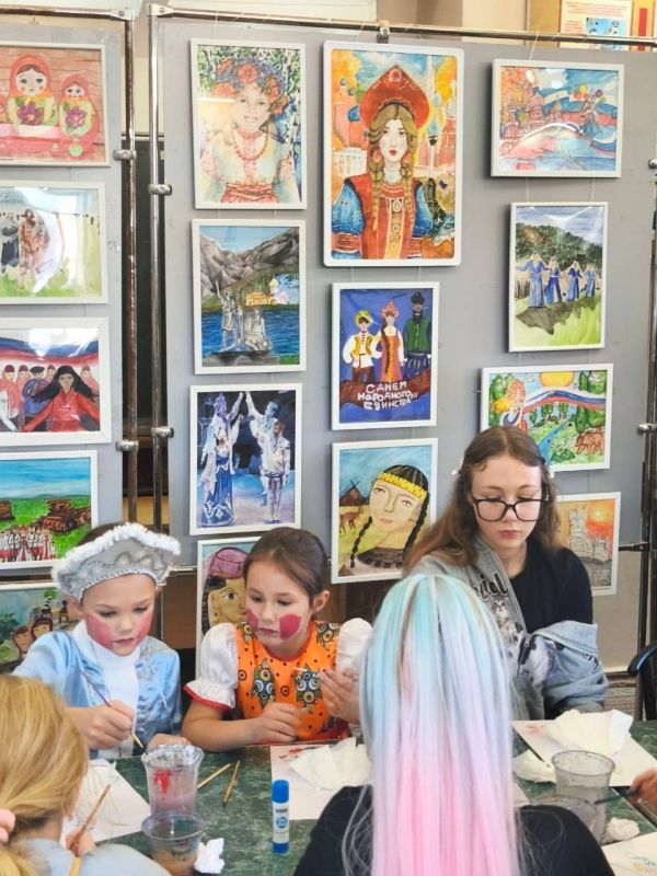 � ���������� ��� ��������� �������� �� ������ �������� � ���������� ���������� ��������� �������� ���������� ����� ����������� ����������� ������ ���������������� ��������� ART STARS� � ���������� ������ ���� ���-���