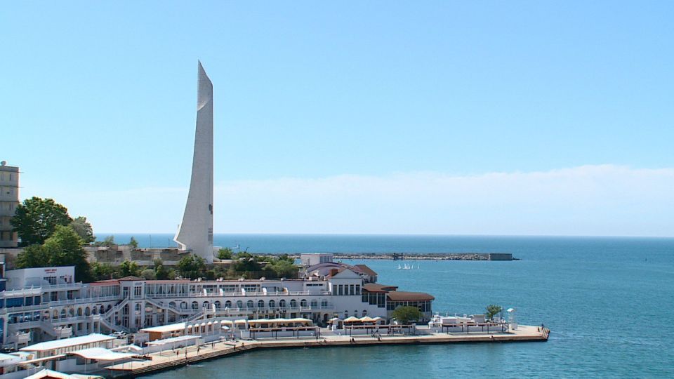 ��������� ���������: 3 ������ 1977 ���� �� ���� ����������� ��� ������ ���� �� ������� �������� ������ ������ � ������� �������-����� ������������