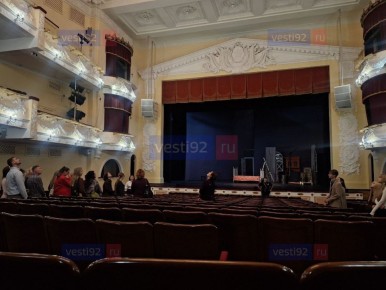 В театре имени Луначарского началась «Ночь искусств»