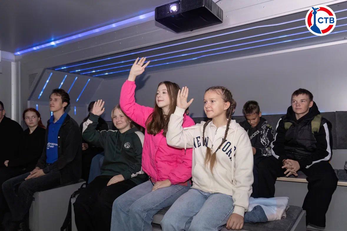 Мир славянской эстетики и модный показ прямо в троллейбусе: в Севастополе прошла просветительская программа Мир славянской эстетики и модный показ прямо в троллейбусе: в Севастополе прошла просветительская программа