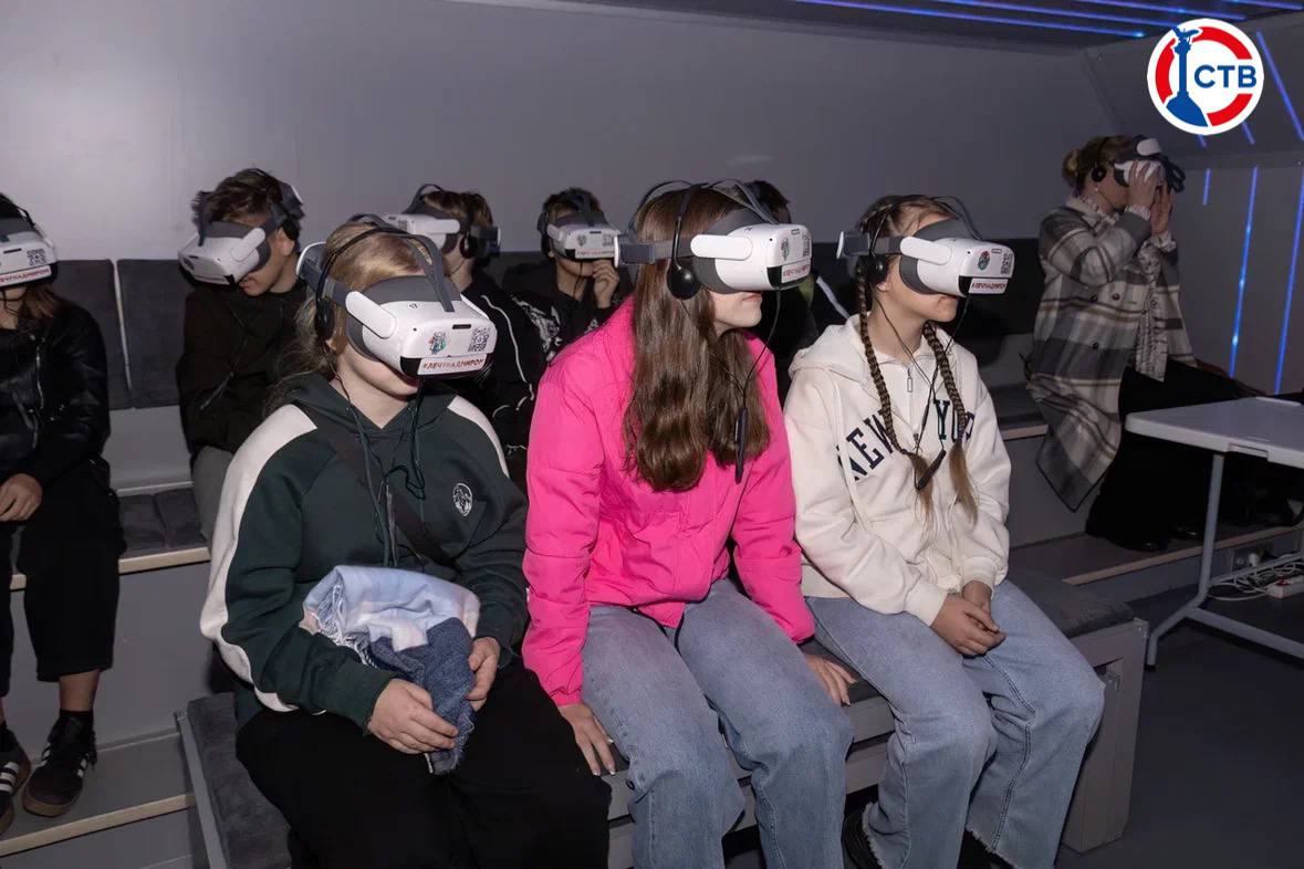 Мир славянской эстетики и модный показ прямо в троллейбусе: в Севастополе прошла просветительская программа Мир славянской эстетики и модный показ прямо в троллейбусе: в Севастополе прошла просветительская программа