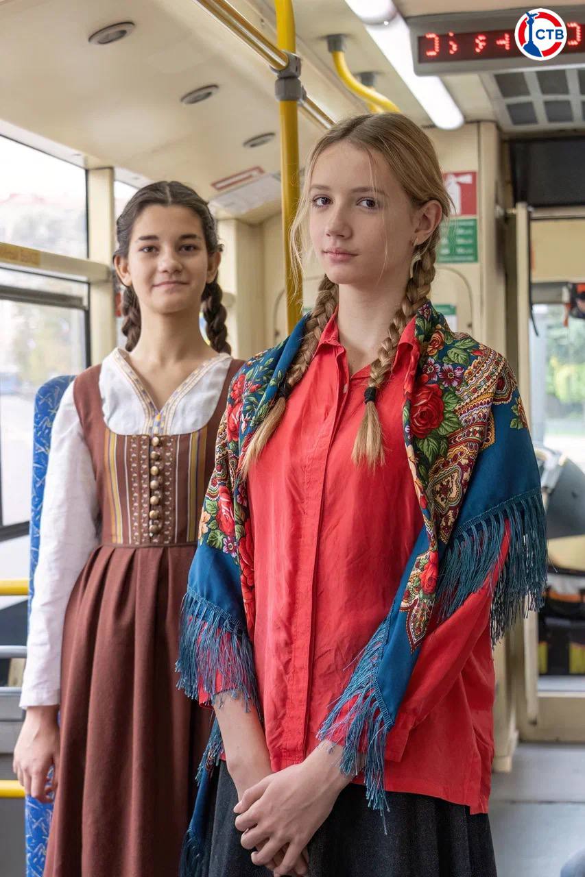 Мир славянской эстетики и модный показ прямо в троллейбусе: в Севастополе прошла просветительская программа Мир славянской эстетики и модный показ прямо в троллейбусе: в Севастополе прошла просветительская программа