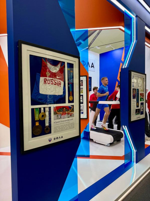 Сергей Резниченко: Сегодня с командой Управления спорта города Севастополя работали на XIII Международном спортивном форуме «Россия — спортивная держава» в Самаре! Сергей Резниченко: Сегодня с командой Управления спорта города Севастополя работали на XIII Международном спортивном форуме «Россия — спортивная держава» в Самаре!