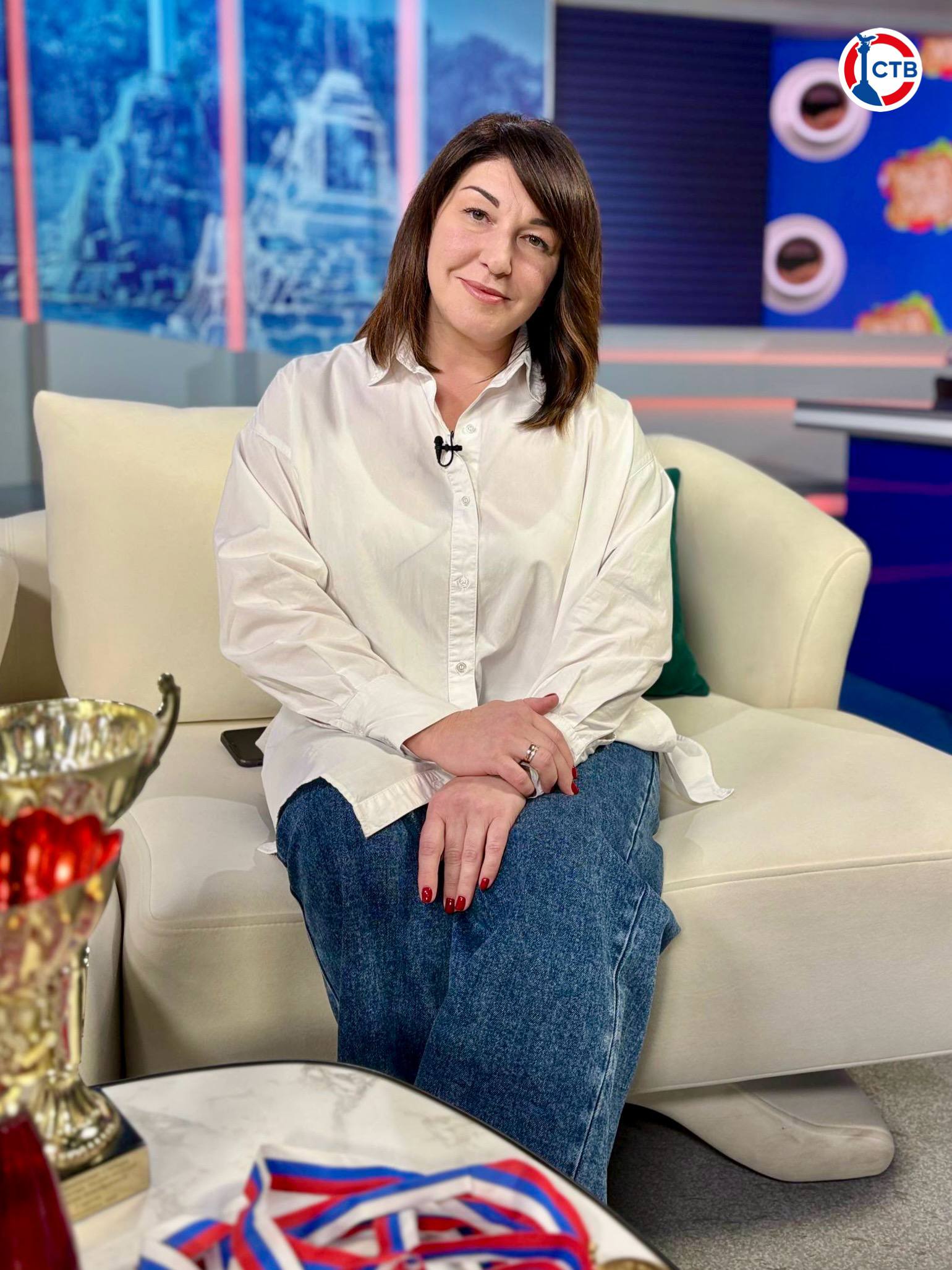 Правильное и полезное утро начинается с зарядки, улыбки себе в отражении зеркала и программы «Доброе утро, Севастополь!», которая уже в эфире Правильное и полезное утро начинается с зарядки, улыбки себе в отражении зеркала и программы «Доброе утро, Севастополь!», которая уже в эфире