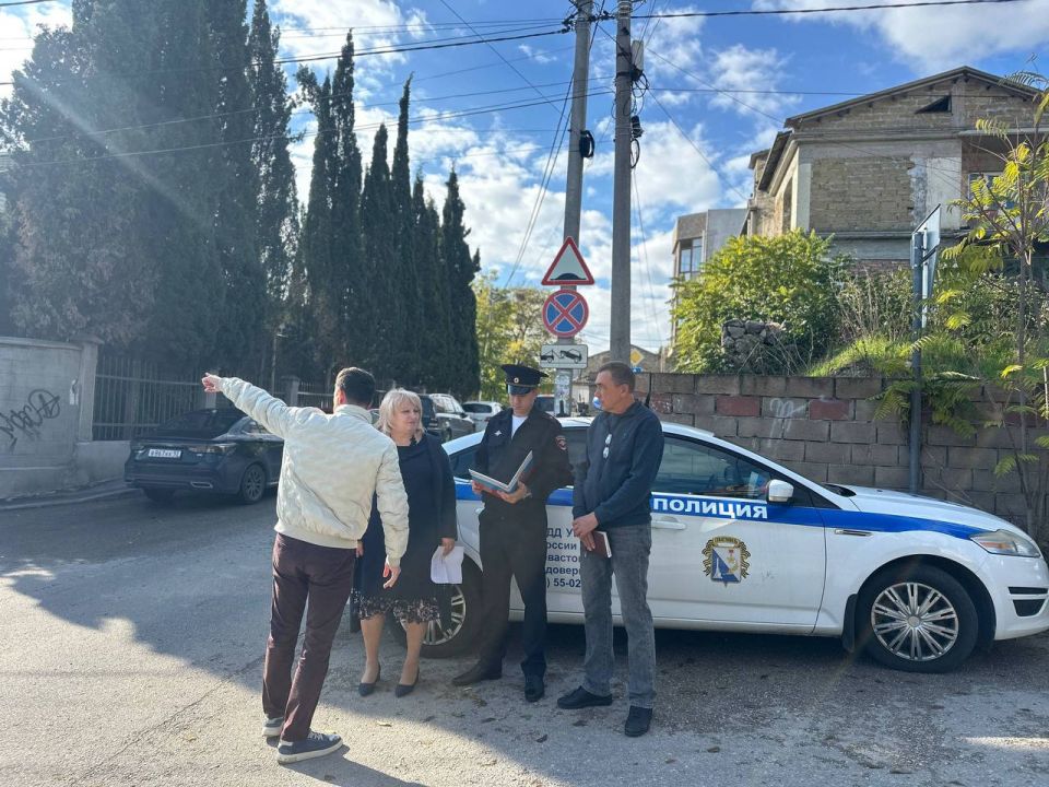 Территорию у школы-интерната №1 на улице Годлевского благоустроят Территорию у школы-интерната №1 на улице Годлевского благоустроят