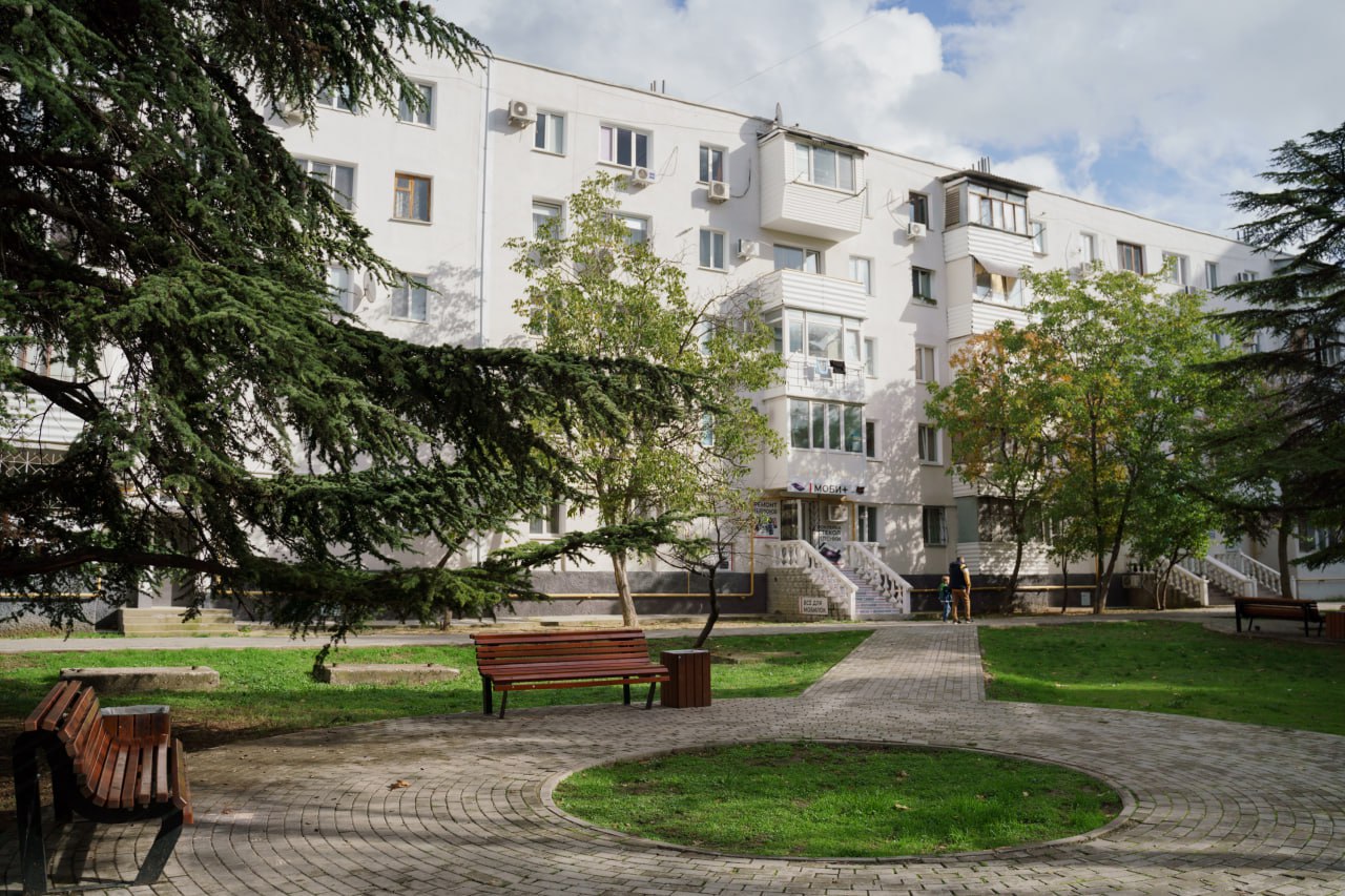 Севастопольский фонд капремонта досрочно начал обновлять фасады домов на проспекте Генерала Острякова Севастопольский фонд капремонта досрочно начал обновлять фасады домов на проспекте Генерала Острякова