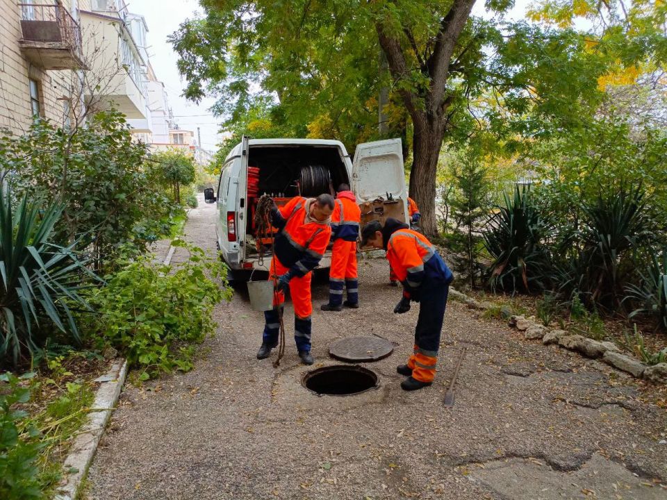 Водоканал: Рабочие моменты. аварийно-восстановительные работы Водоканал: Рабочие моменты. аварийно-восстановительные работы