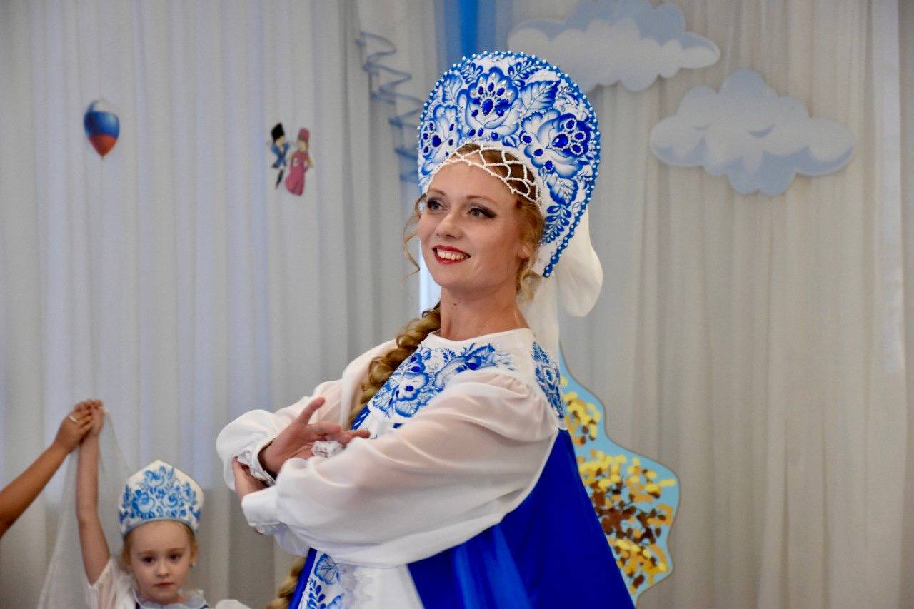 Детский сад №107 объединил малышей, педагогов и родителей на фестивале, посвящённом культурному многообразию нашей Родины Детский сад №107 объединил малышей, педагогов и родителей на фестивале, посвящённом культурному многообразию нашей Родины