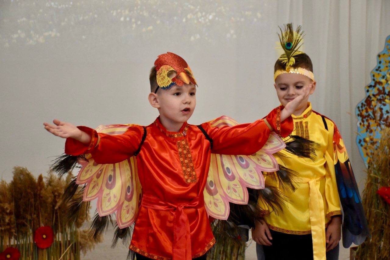 Детский сад №107 объединил малышей, педагогов и родителей на фестивале, посвящённом культурному многообразию нашей Родины Детский сад №107 объединил малышей, педагогов и родителей на фестивале, посвящённом культурному многообразию нашей Родины