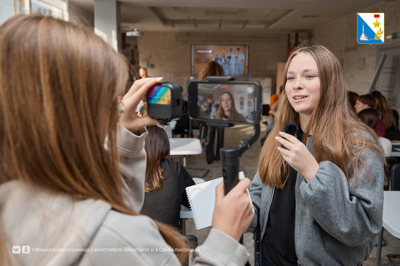 Форум для юных медийщиков. В Молодежном центре для школьников провели лекции по важным аспектам медиасферы