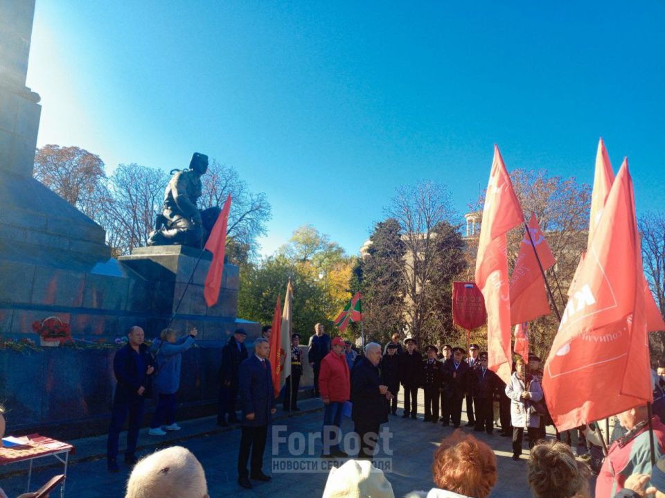 7 ноября: государственный праздник или день в истории?