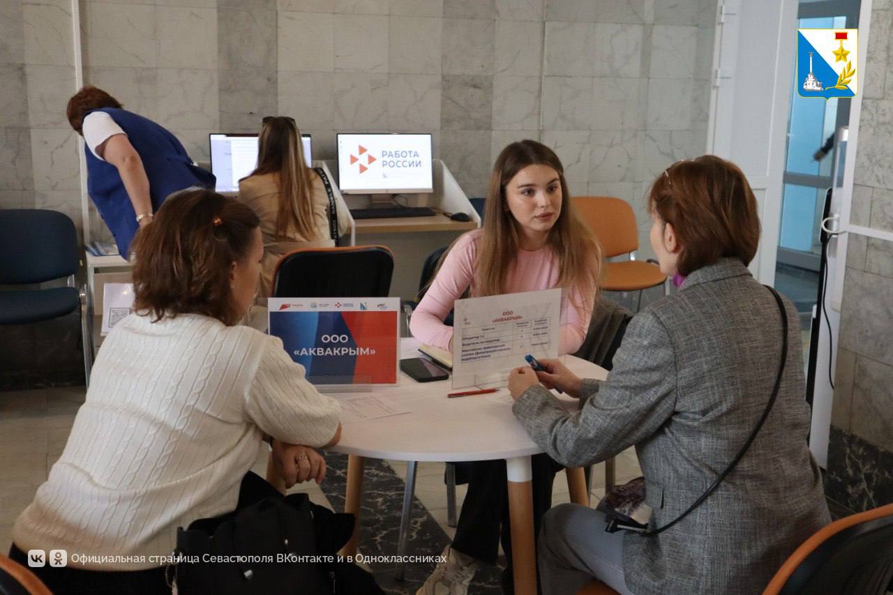 Зарплаты до 100 тыс. — в Кадровом центре! Зарплаты до 100 тыс. — в Кадровом центре!