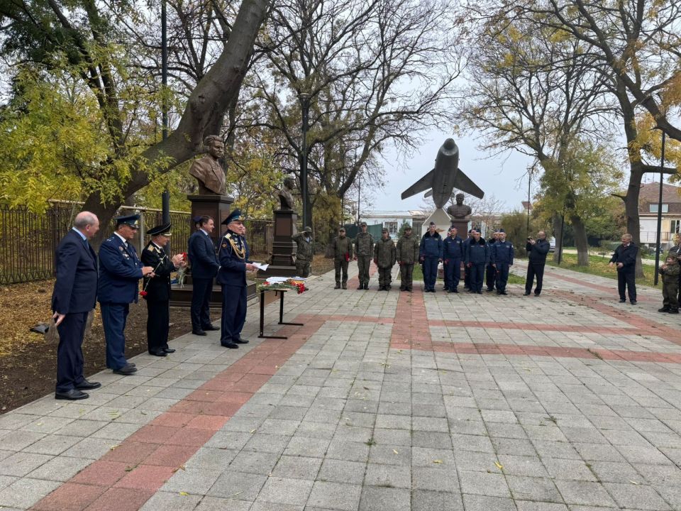 ������������� ������. � ����� � ��������� ���������-���������� � ������ ���������� �����������, ����������� ���� ��������� ���������, � ���������� ������������ ��� ������� ����, ������� �������������� ���������� �� �������...