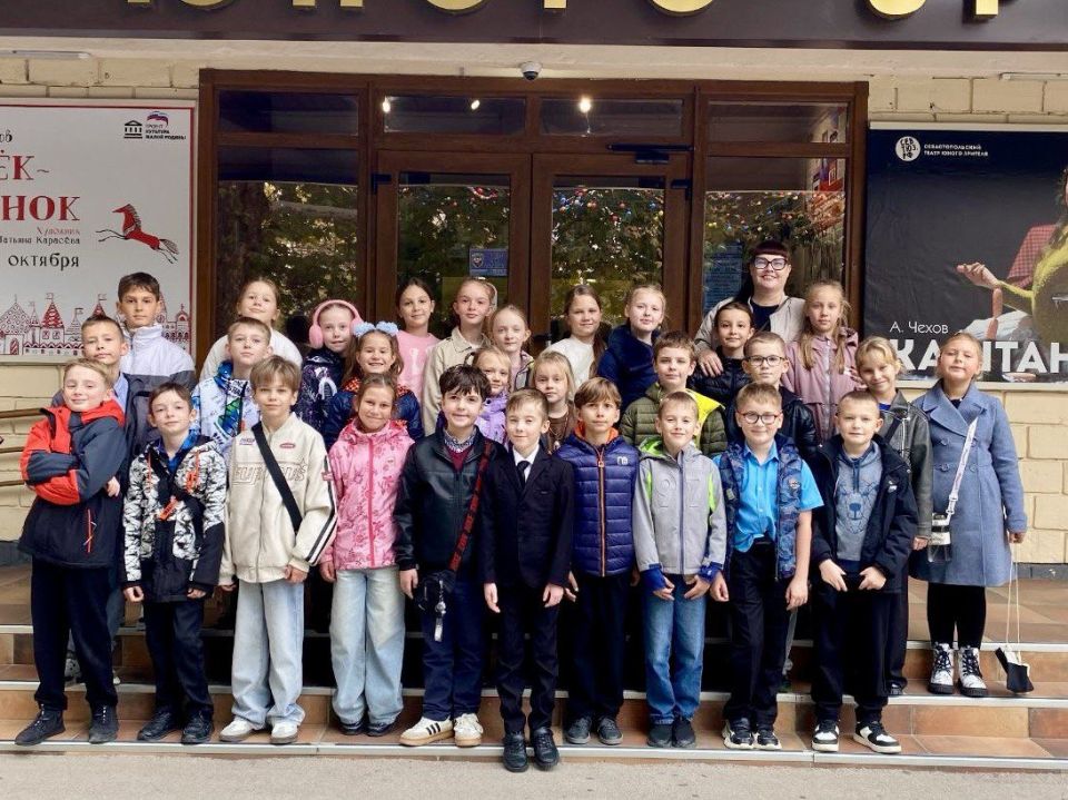 СевТЮЗ собрал школьников и студентов на творческий диалог СевТЮЗ собрал школьников и студентов на творческий диалог