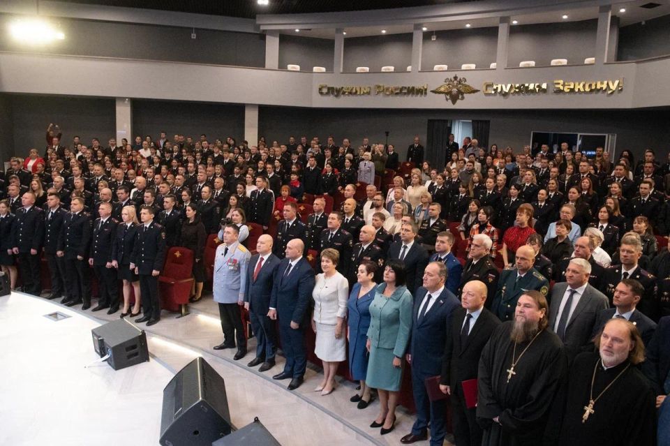  :               ,        , ...