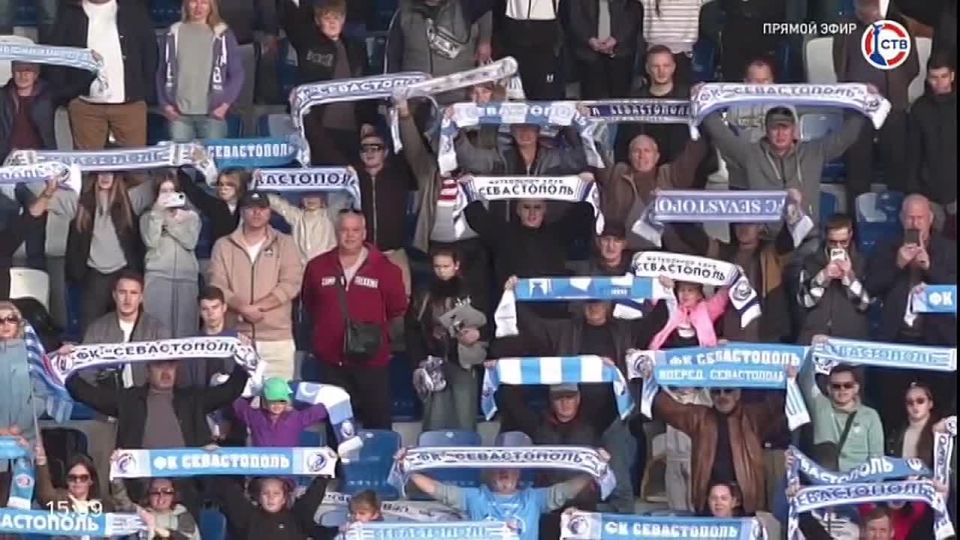 Стартовал футбольный матч ФК «Севастополь» с «Кубань Холдинг»