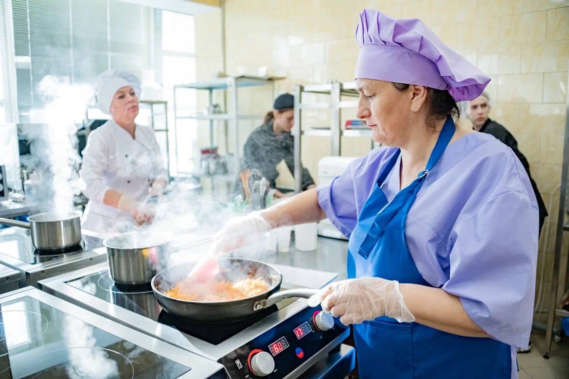 Определены лучшие повара детских садов Севастополя Определены лучшие повара детских садов Севастополя