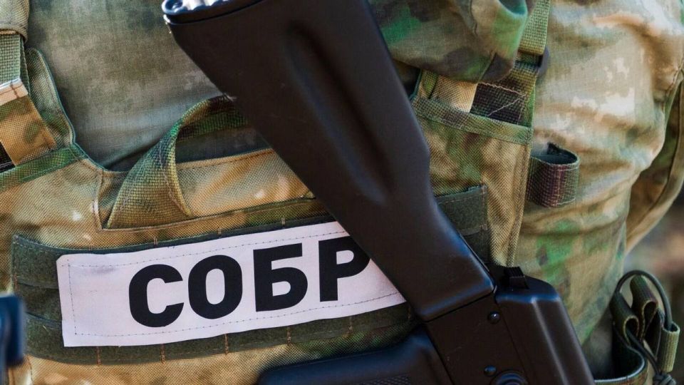 Александр Марчук: Ежегодно 9 ноября в России отмечается профессиональный праздник сотрудников специального отряда быстрого реагирования — СОБР