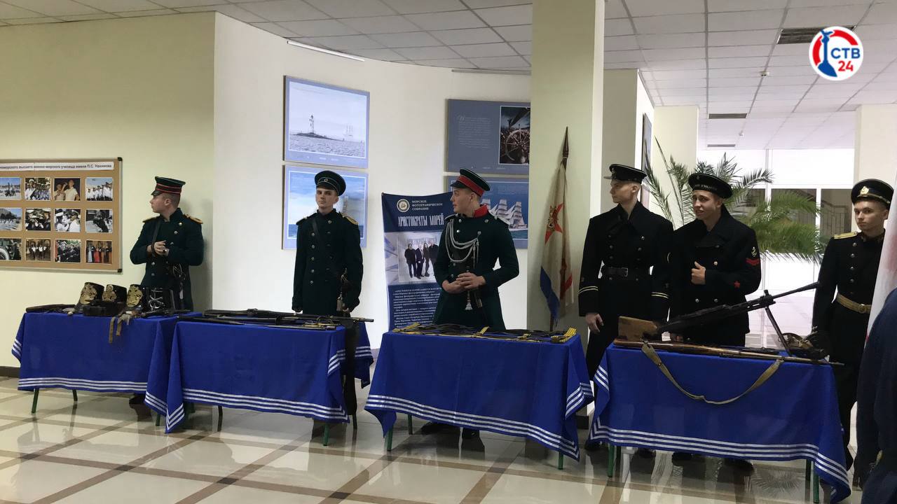 В ЧВВМУ им. Нахимова прошел День открытых дверей В ЧВВМУ им. Нахимова прошел День открытых дверей