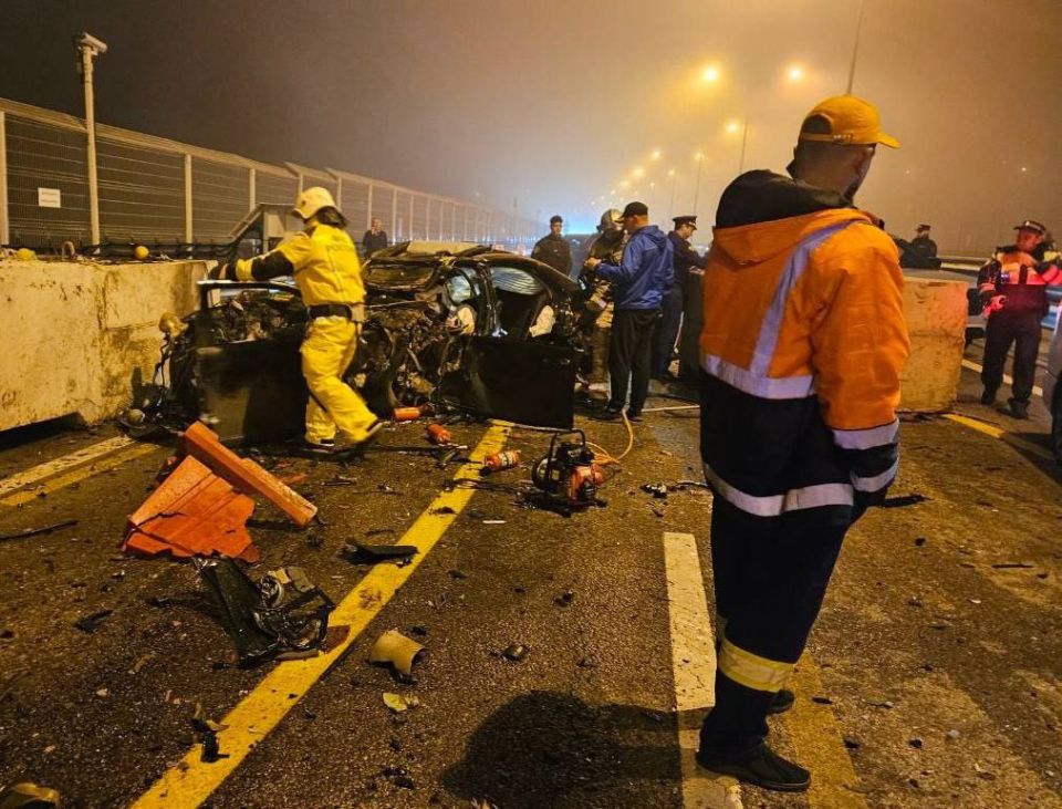 На Крымском мосту произошло смертельное ДТП, унесшее жизни двух человек