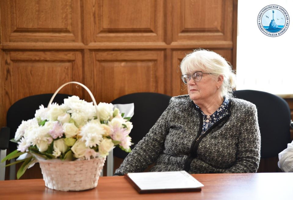 ��������������� ������� ������� ������ �������� ������������� �� ������������ ��� ������ ���� ����������