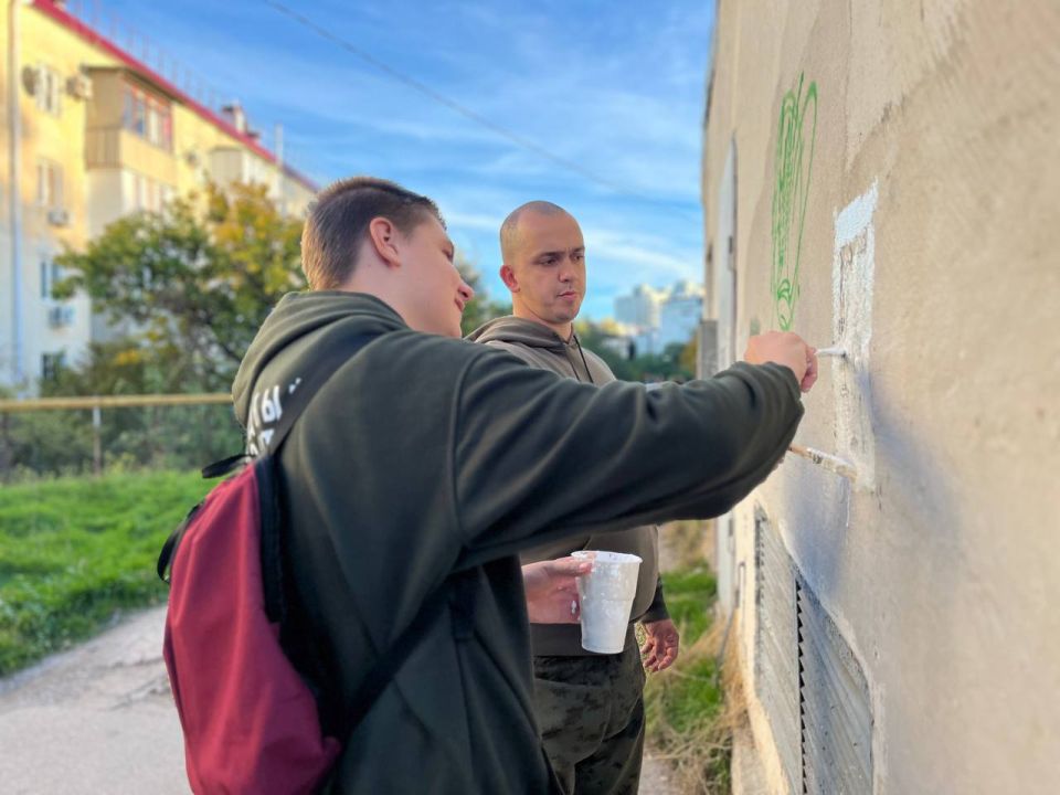 � ����������� ���������� ������� ������ � ���������� ������������� ����� 200 ��������� �������� ����������